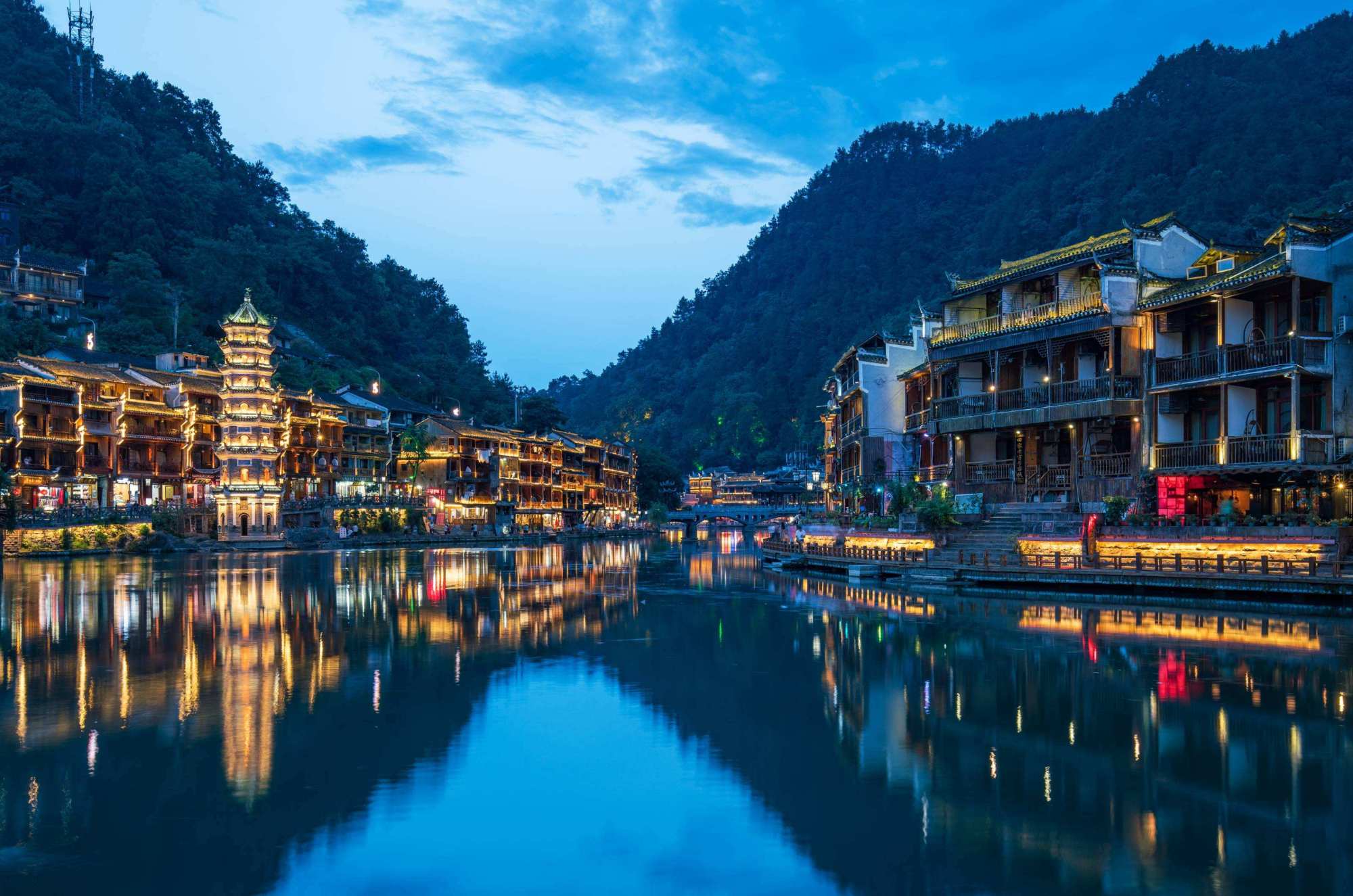 湖南，历史与现代交辉的璀璨星河